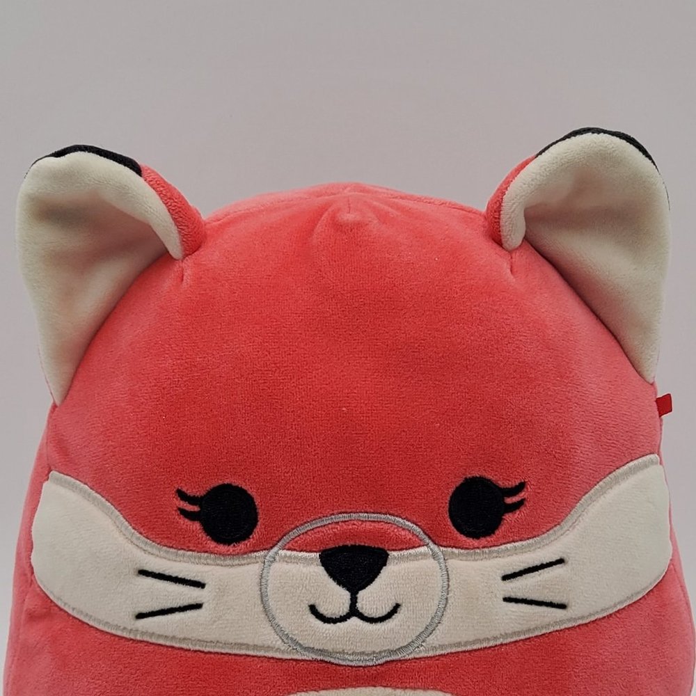 Squishmallows Fifi the Fox - Picture 8 of 15